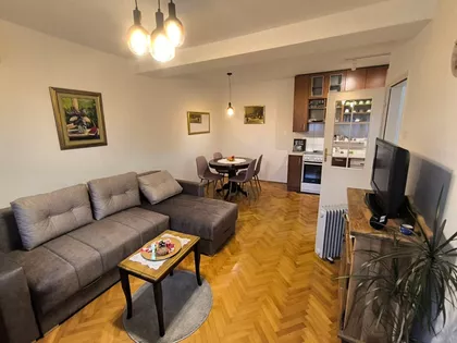 Medicinski Fakultet | 4zida.rs