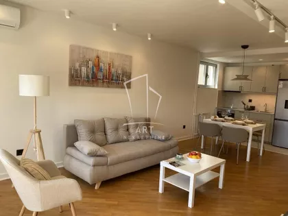 Rade Končara | 4zida.rs