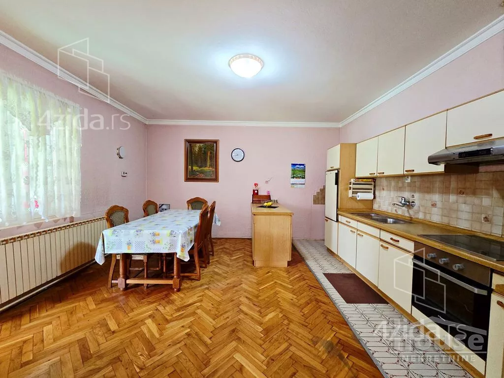 Kuća | 4zida