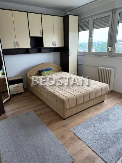Bulevar Maršala Tolbuhina | 4zida.rs