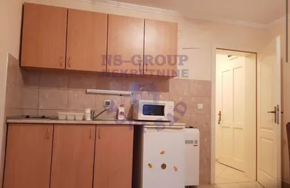 Okolne lokacije | 4zida.rs