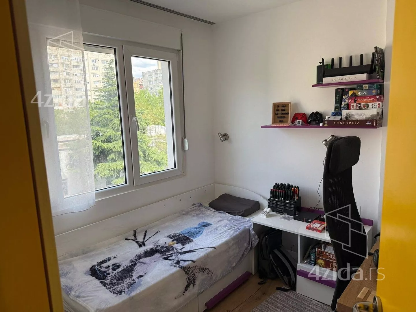 Dvoiposoban stan | 4zida