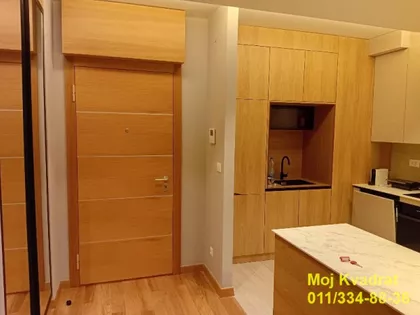 Tadije Sondermajera | 4zida.rs