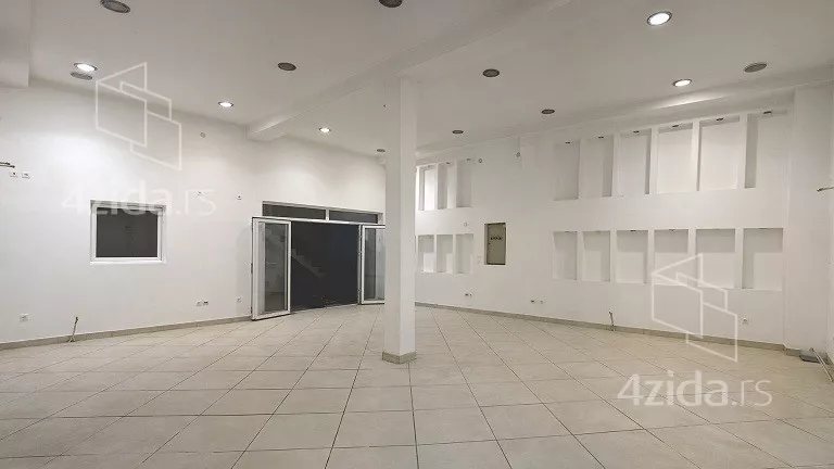 Poslovni prostor | 4zida