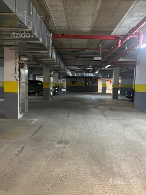 Garaža | 4zida