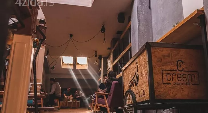 Ugostiteljski objekat | 4zida