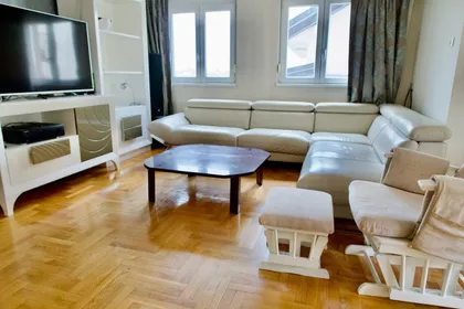 Selimira Jeftića 16 | 4zida.rs