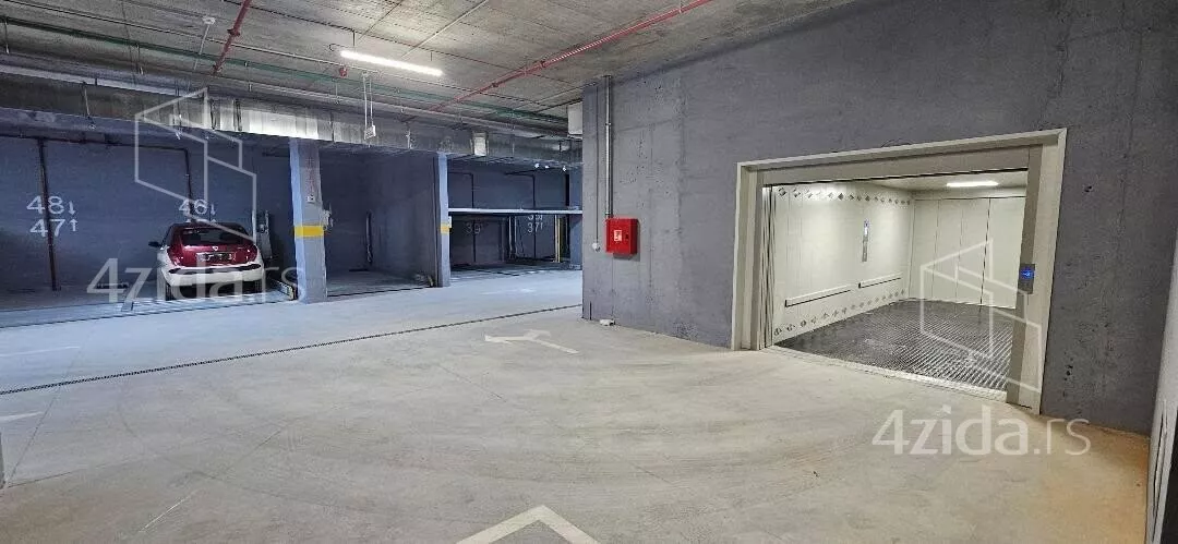 Parking | 4zida