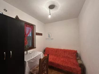 Petrovčić | 4zida.rs