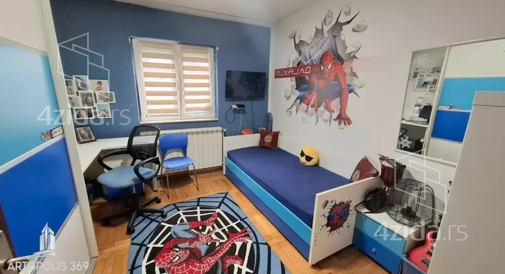 3-etažna kuća | 4zida