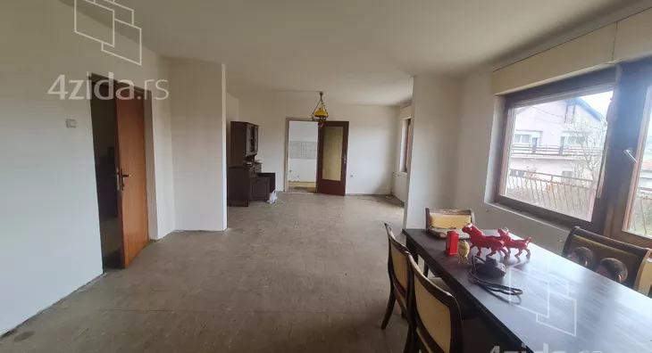 3-etažna kuća | 4zida