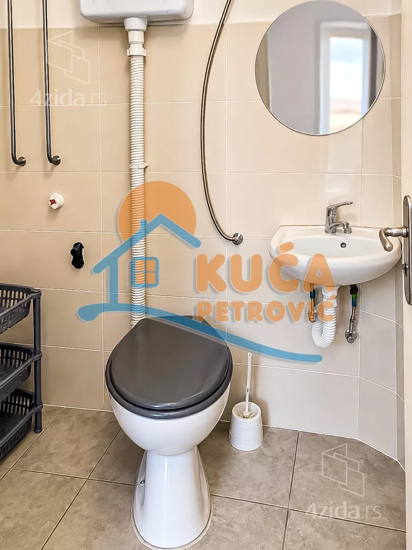 Garsonjera | 4zida