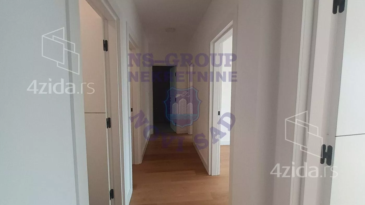 Petosoban stan | 4zida