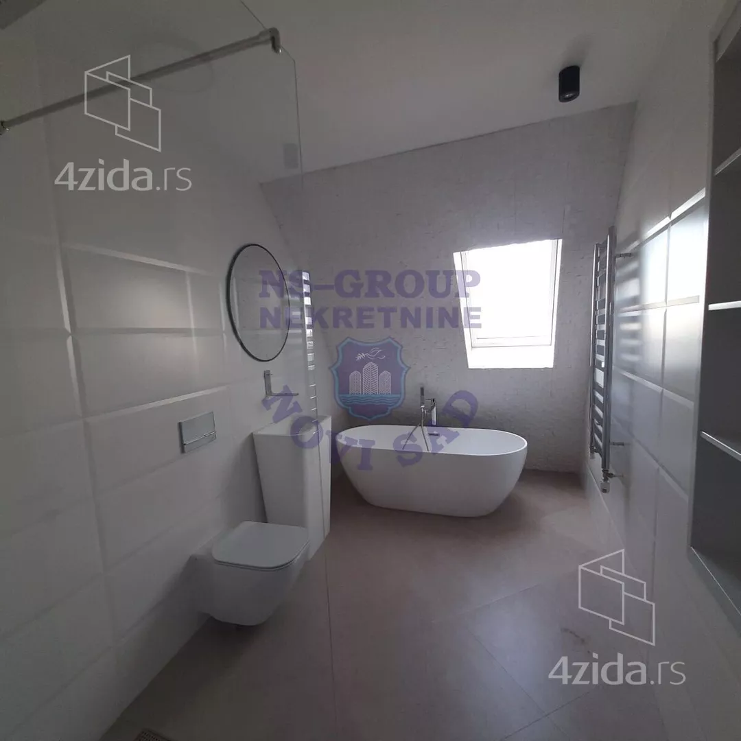 Petosoban stan | 4zida