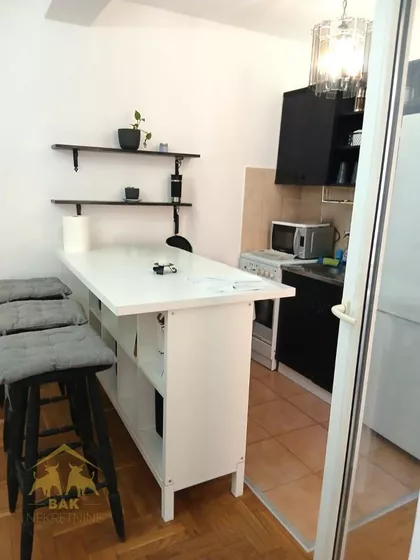 Podbara | 4zida.rs