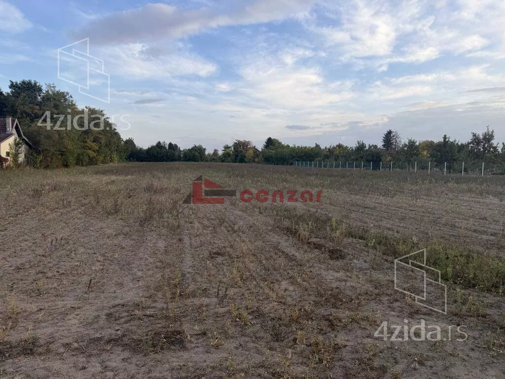 Plac | 4zida