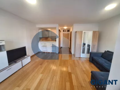 Šumadijska-Zemun | 4zida.rs