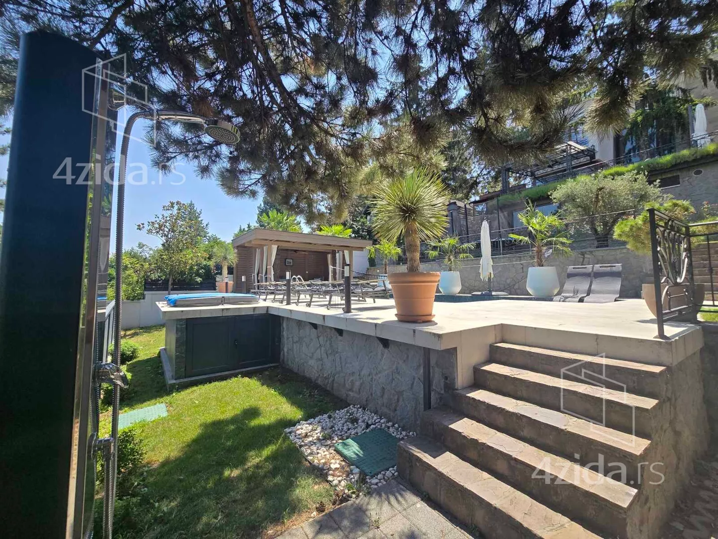 3-etažna kuća | 4zida