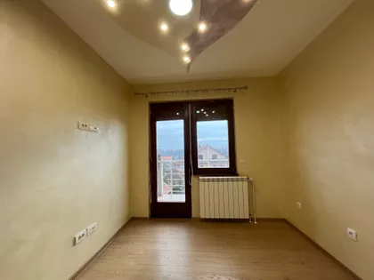 Žute Dunje | 4zida.rs