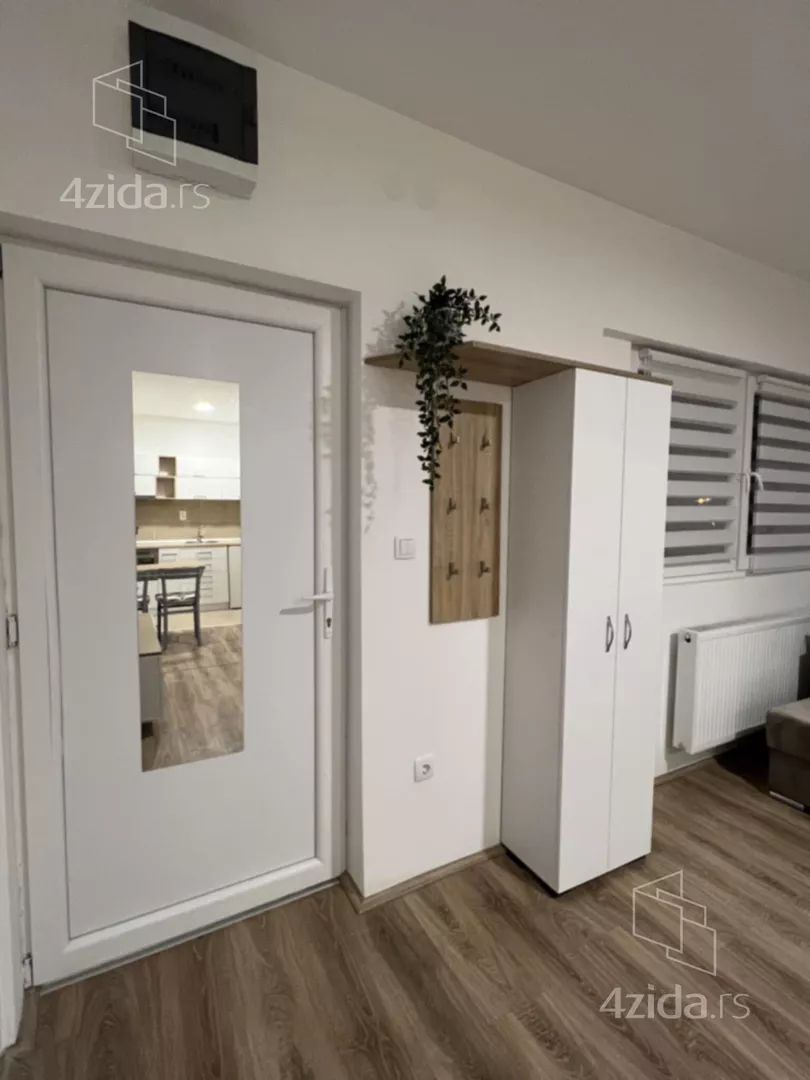 Garsonjera | 4zida