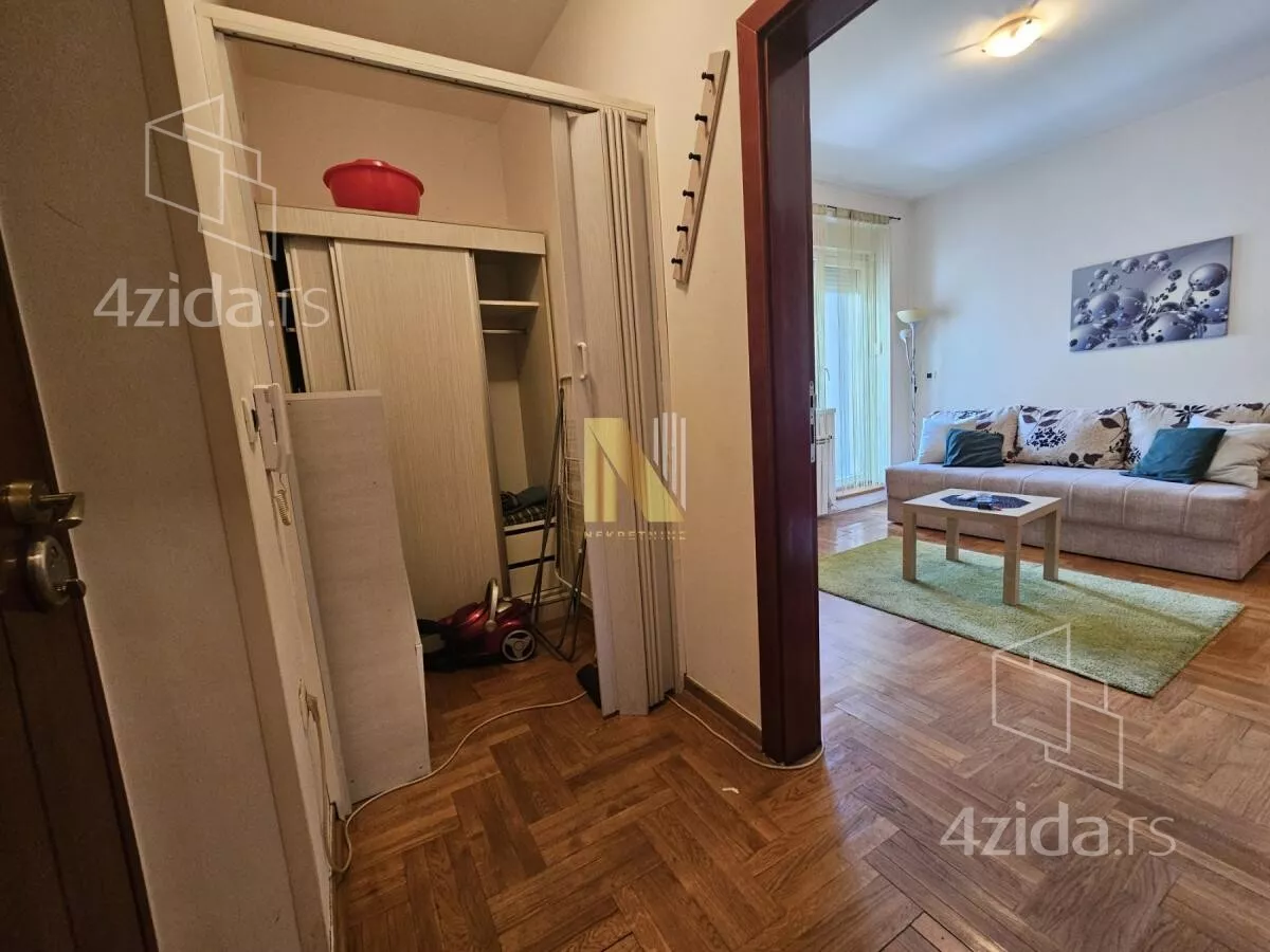 Garsonjera | 4zida