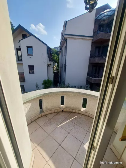 Bože Jankovića | 4zida.rs