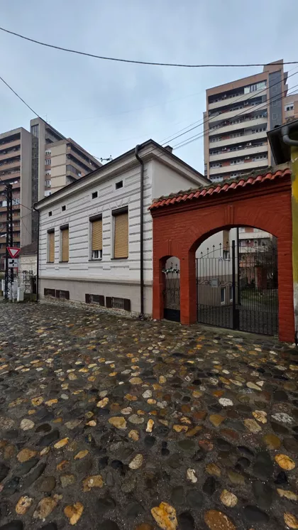 Gradske lokacije | 4zida.rs