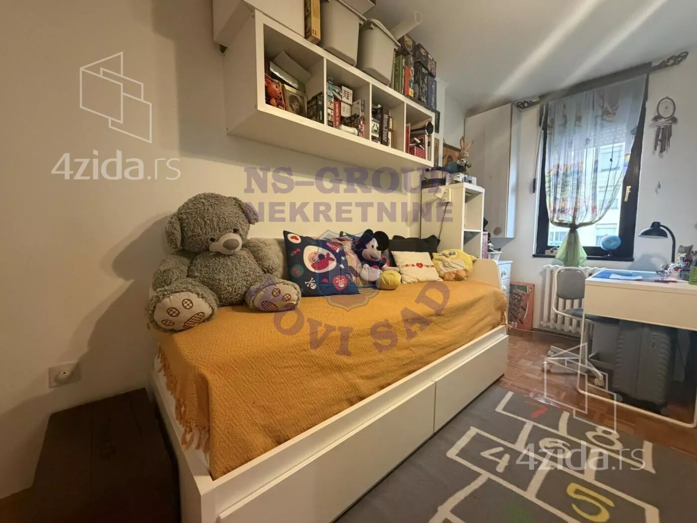 Jednoiposoban stan | 4zida