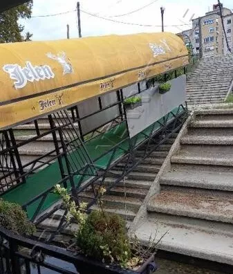 Ugostiteljski objekat | 4zida