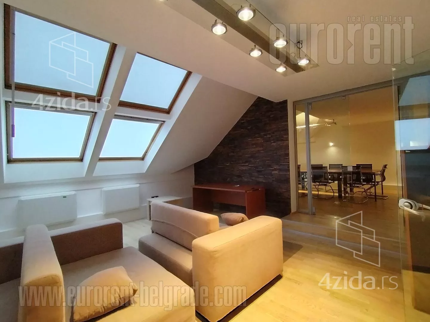 Poslovni prostor | 4zida