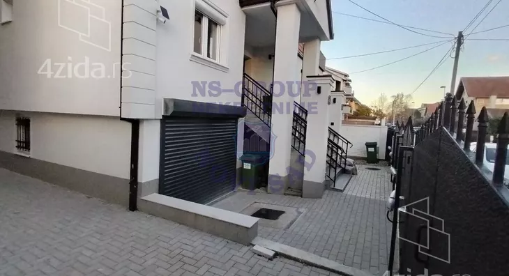 4-etažna kuća | 4zida