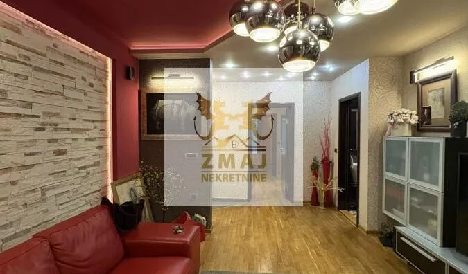 Petosoban stan | 4zida