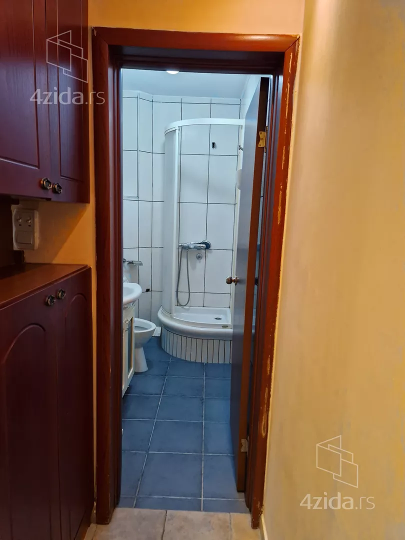 Garsonjera | 4zida