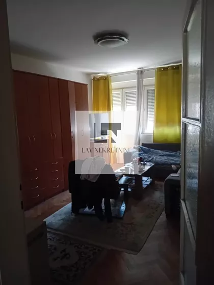 Sarajevska | 4zida.rs