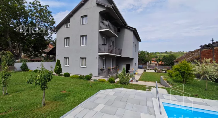 Turistički objekat | 4zida