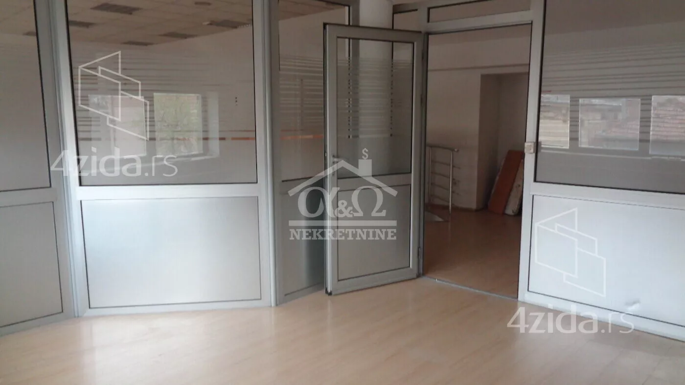 Poslovni prostor | 4zida