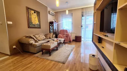 Nodilova | 4zida.rs