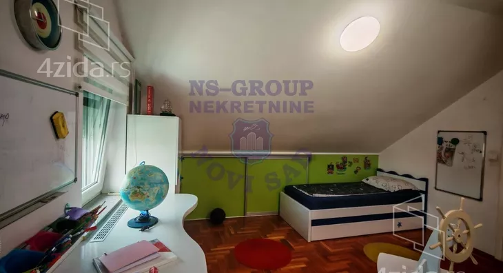 Petosoban stan | 4zida