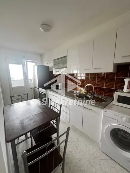 Učiteljsko Naselje | 4zida.rs