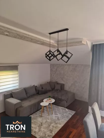 Nemanjina | 4zida.rs