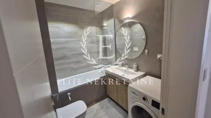 Kalenić pijaca | 4zida.rs