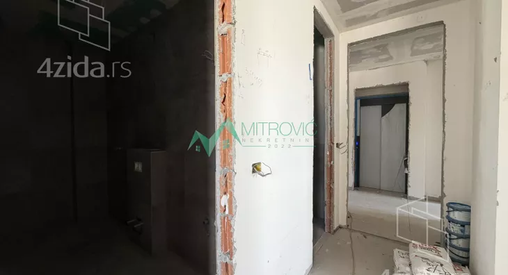 Petosoban stan | 4zida