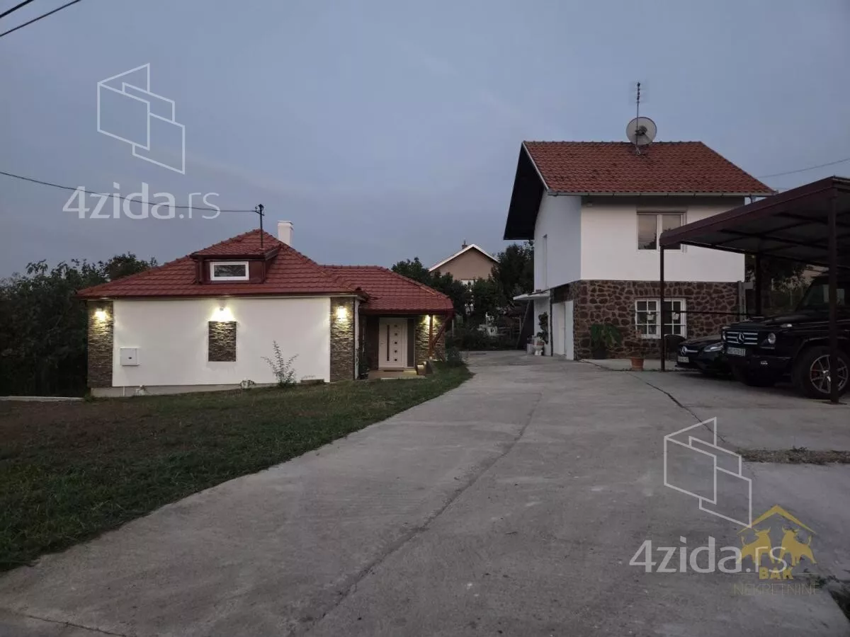 Kuća | 4zida