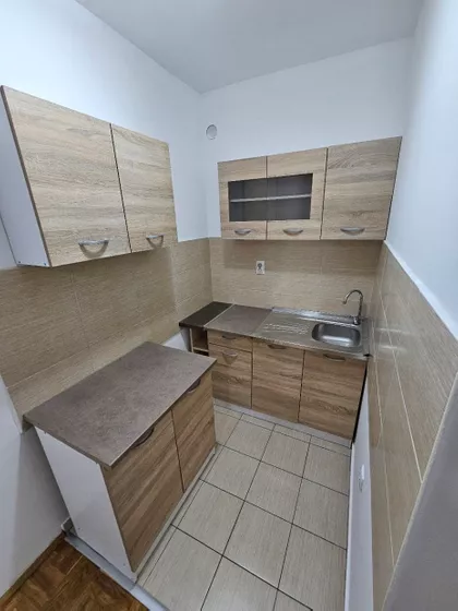 Dr Svetislava Kasapinovića 4 | 4zida.rs
