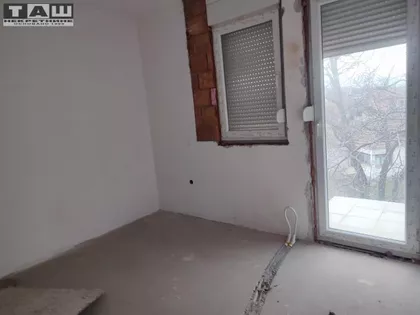 Mala Vaga | 4zida.rs