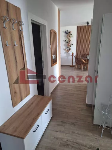 Centar 3 | 4zida.rs