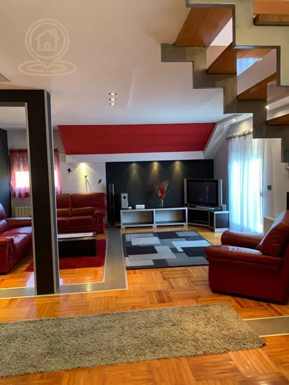 Autokomanda | 4zida.rs