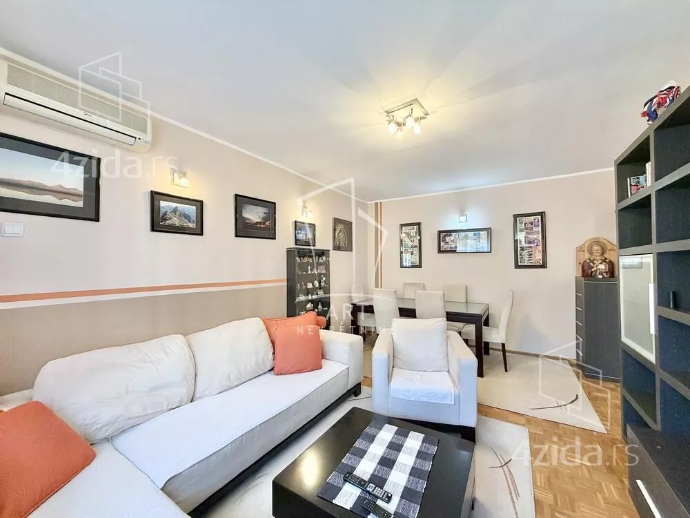 Troiposoban stan | 4zida