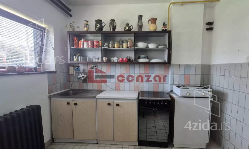 3-etažna kuća | 4zida