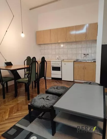 Novi Sad - Centar | 4zida.rs